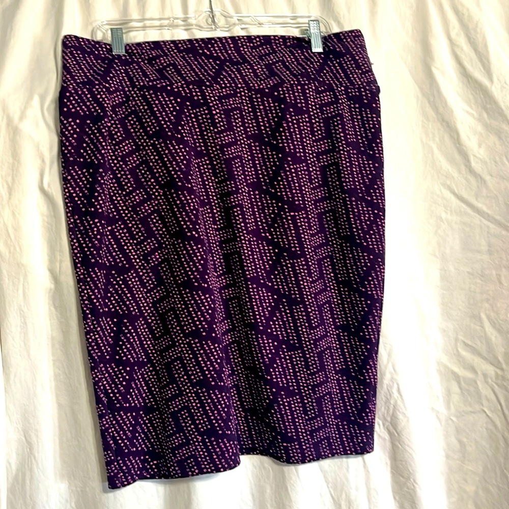 Lularoe purple and pink dotted skirt
